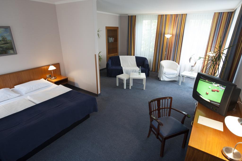 Days Hotel Liebenwalde Preussischer Hof Zewnętrze zdjęcie