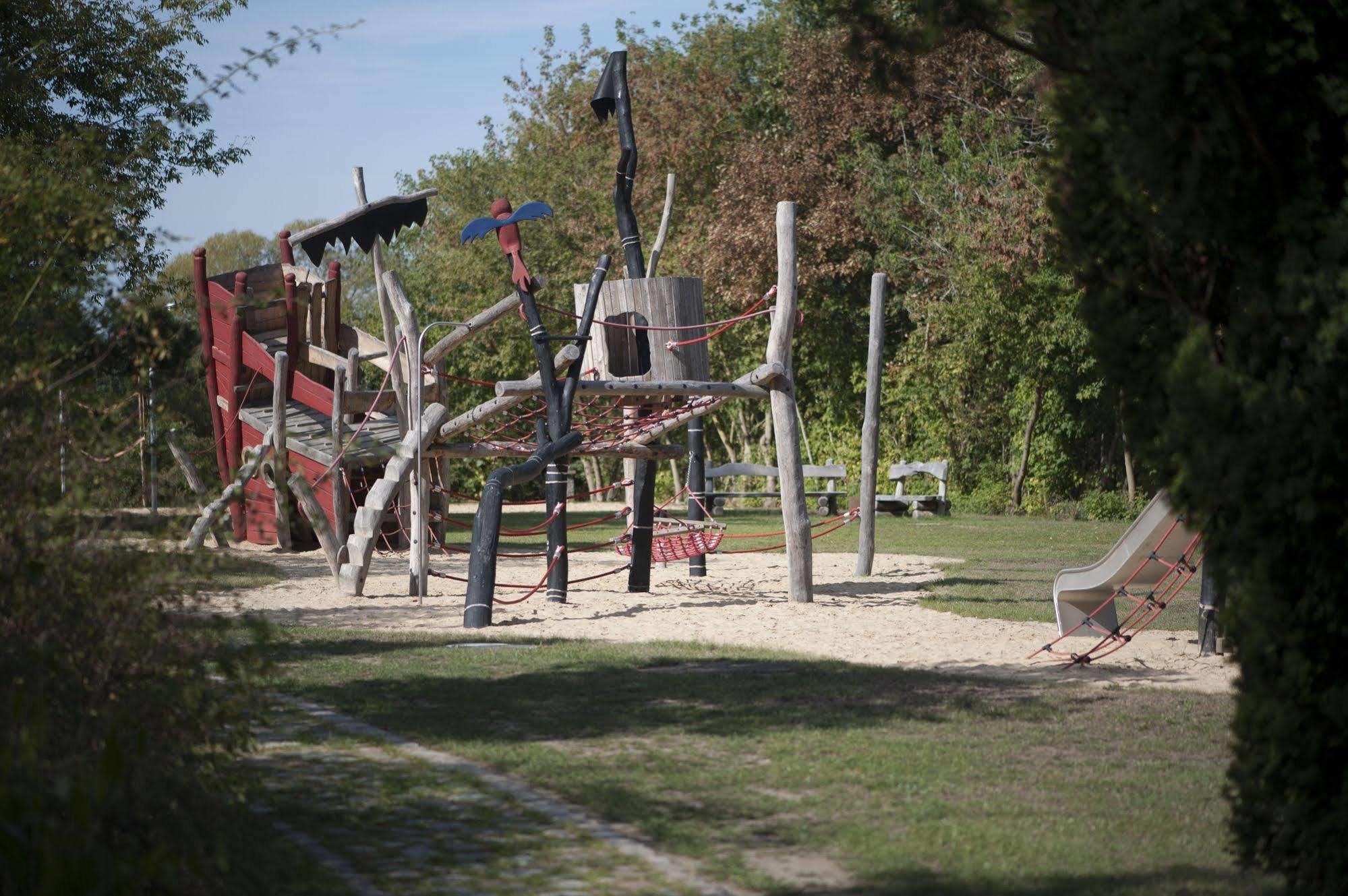 Days Hotel Liebenwalde Preussischer Hof Zewnętrze zdjęcie