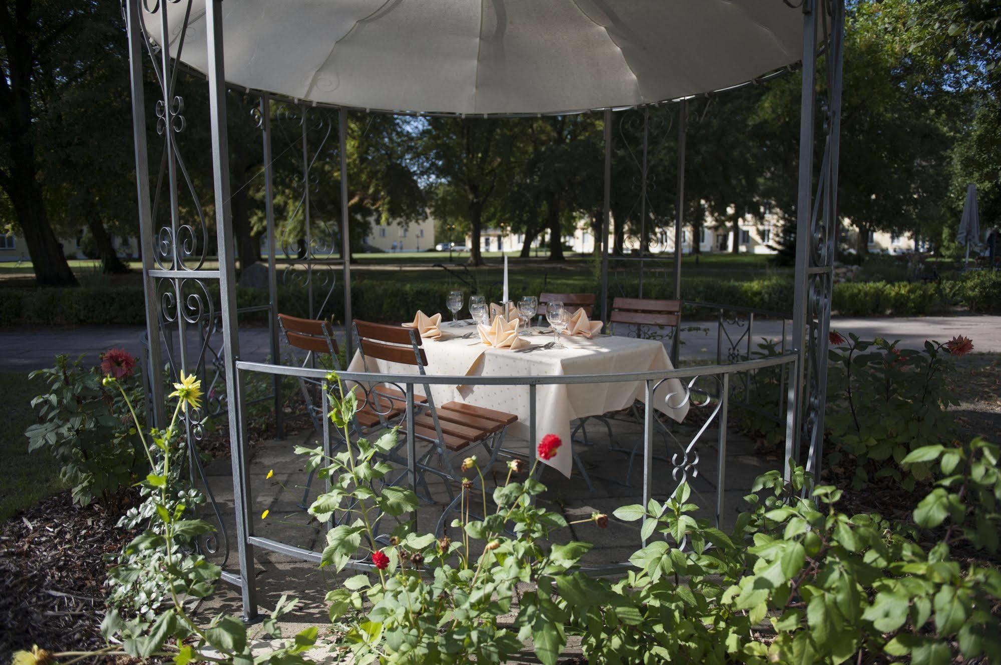Days Hotel Liebenwalde Preussischer Hof Zewnętrze zdjęcie